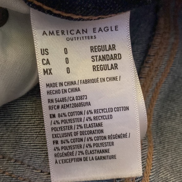 american eagle ripped jeans - Picture 8 of 8